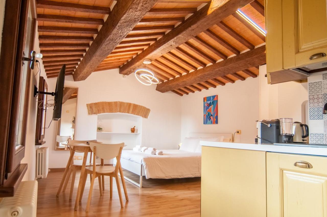 Umbrian Concierge - La Casa Dei Pellari Ξενοδοχείο Περούτζια Εξωτερικό φωτογραφία