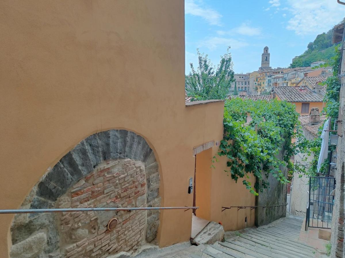 Umbrian Concierge - La Casa Dei Pellari Ξενοδοχείο Περούτζια Εξωτερικό φωτογραφία